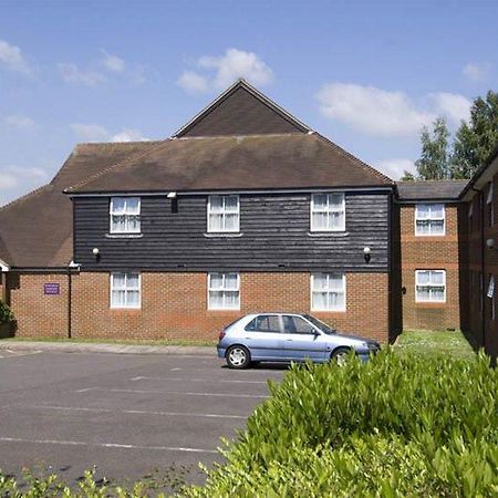Premier Inn Ashford North Esterno foto